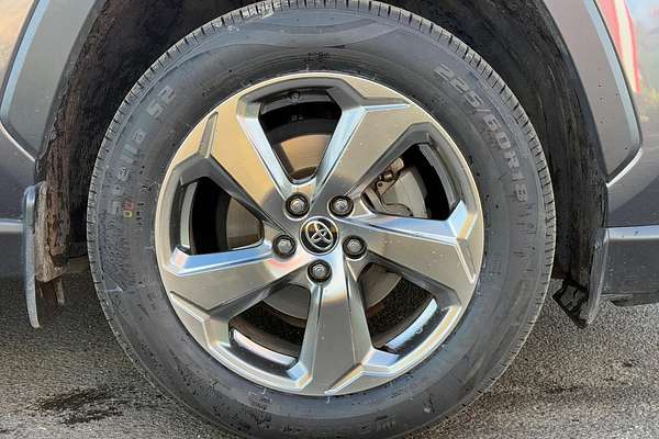2021 Toyota RAV4 GXL MXAA52R