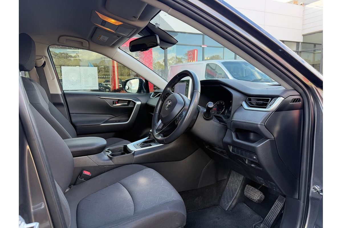 2021 Toyota RAV4 GXL MXAA52R