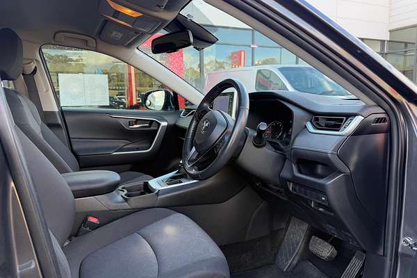 2021 Toyota RAV4 GXL MXAA52R