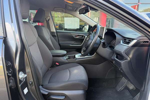 2021 Toyota RAV4 GXL MXAA52R