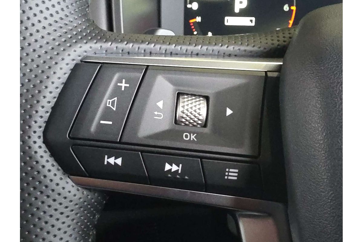 2025 Mitsubishi Outlander Exceed ZM
