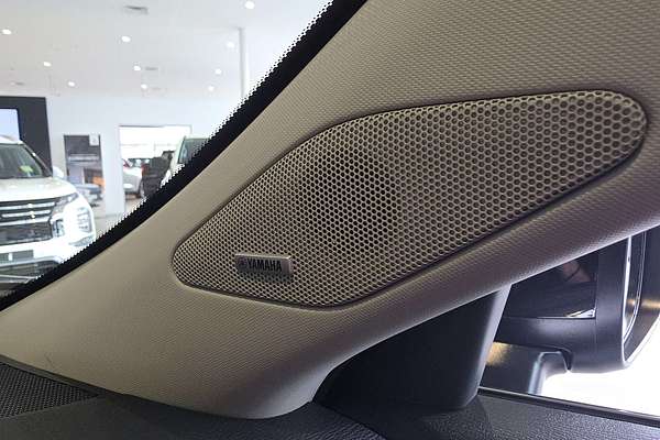 2025 Mitsubishi Outlander Exceed ZM
