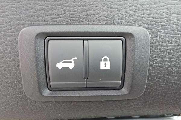 2025 Mitsubishi Outlander Exceed ZM