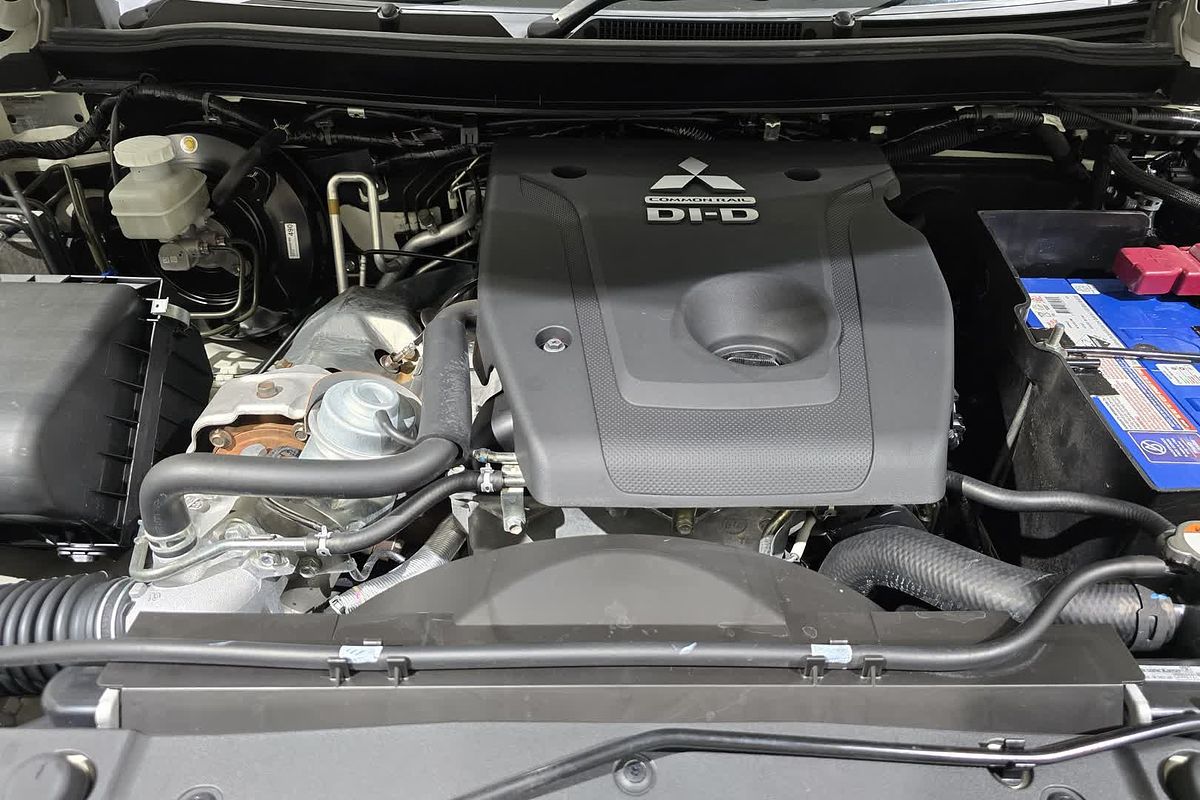 2020 Mitsubishi Pajero Sport Exceed QF