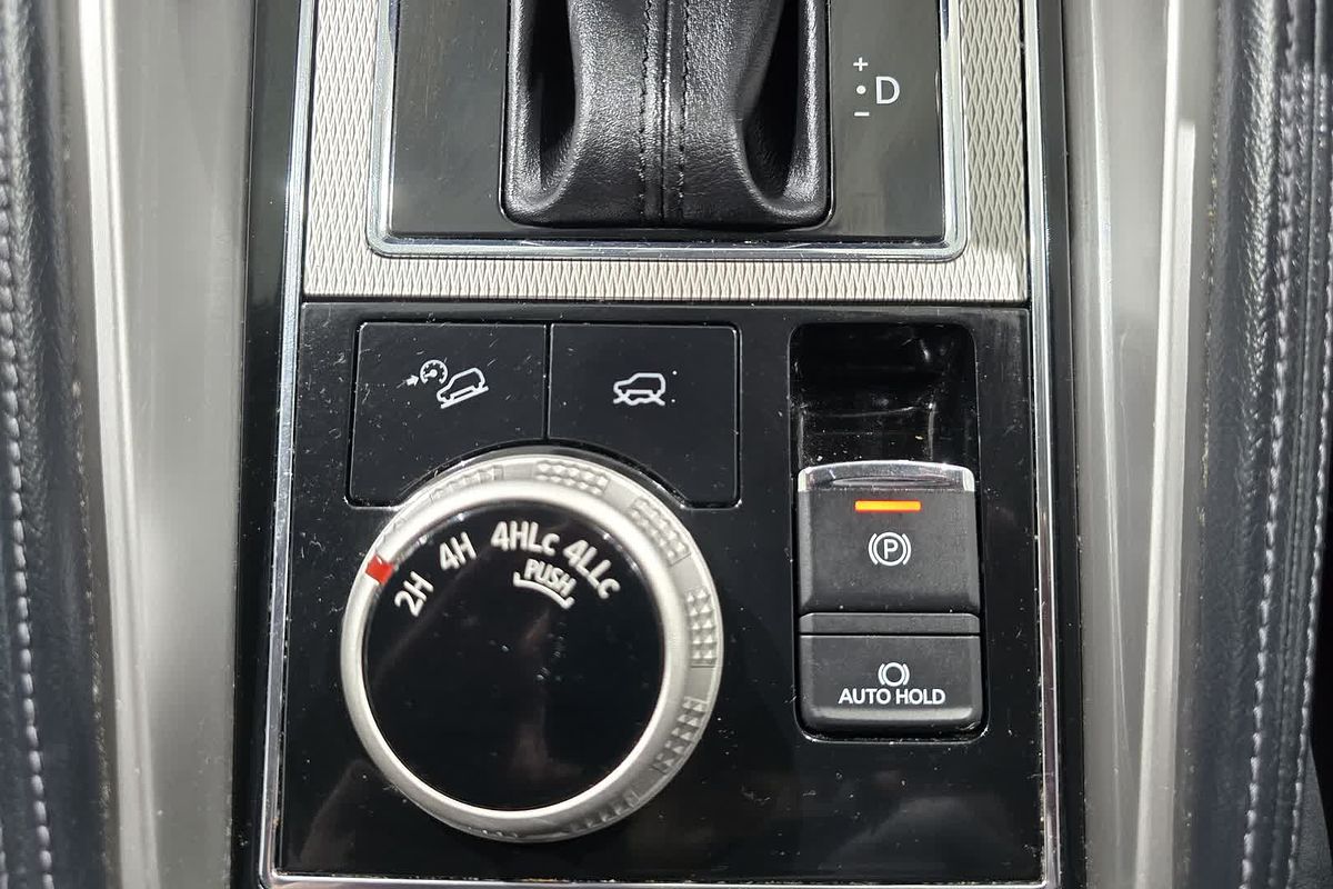 2020 Mitsubishi Pajero Sport Exceed QF