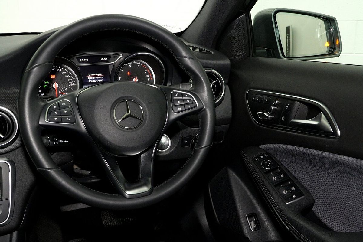 2019 Mercedes-Benz GLA-Class GLA180 X156