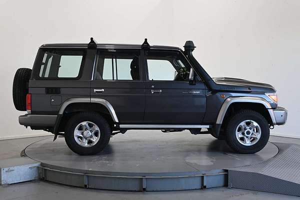 2022 Toyota LANDCRUISER 70 SERIES GXL VDJ76R