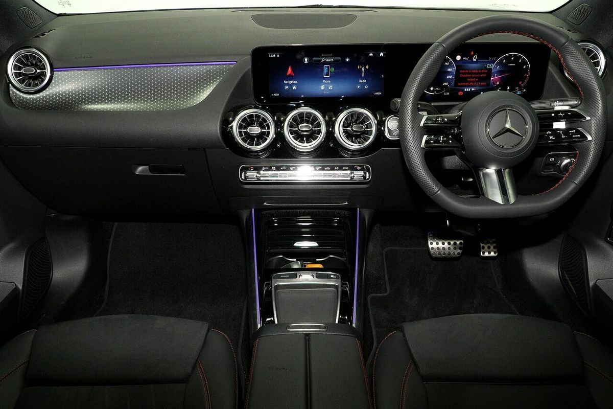 2024 Mercedes-Benz GLA-Class GLA200 H247