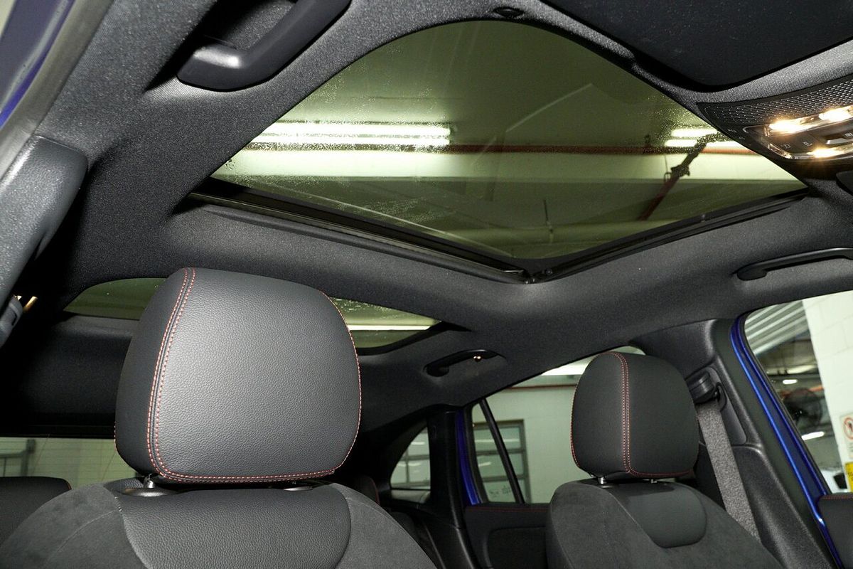 2024 Mercedes-Benz GLA-Class GLA200 H247