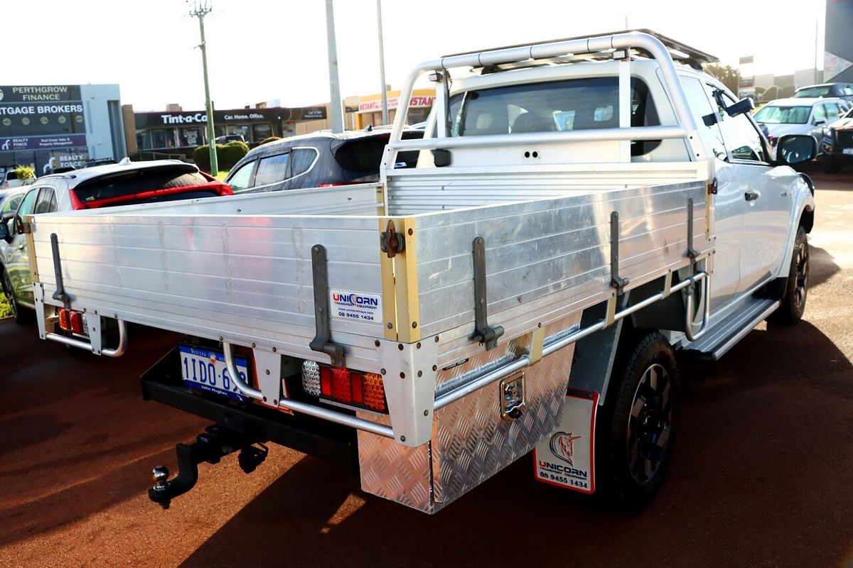 2015 Mitsubishi Triton GLX MN 4X4