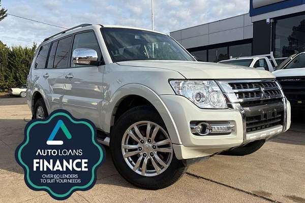2017 Mitsubishi Pajero GLX NX
