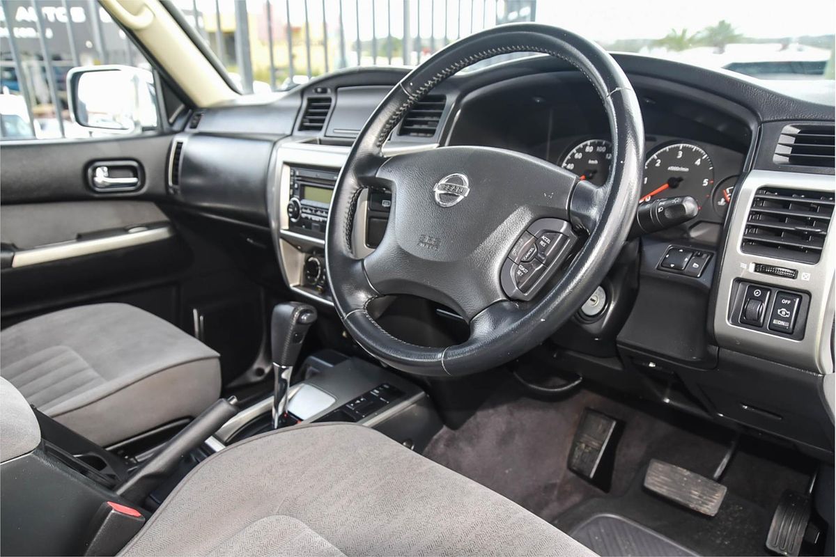2010 Nissan Patrol ST GU 7