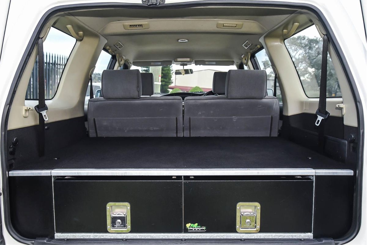 2010 Nissan Patrol ST GU 7