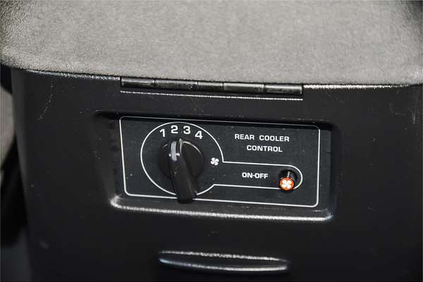 2010 Nissan Patrol ST GU 7