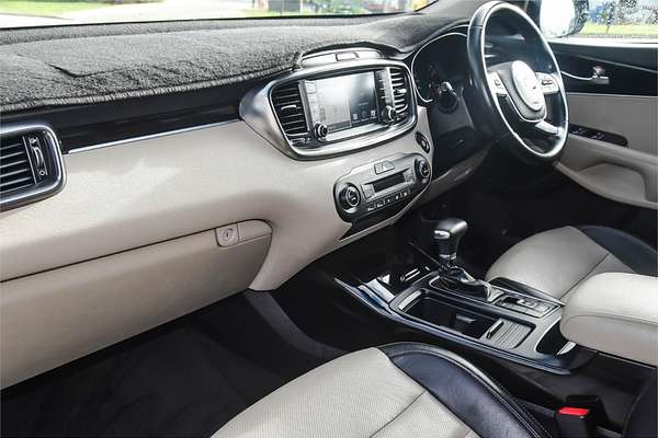 2017 Kia Sorento SLi UM