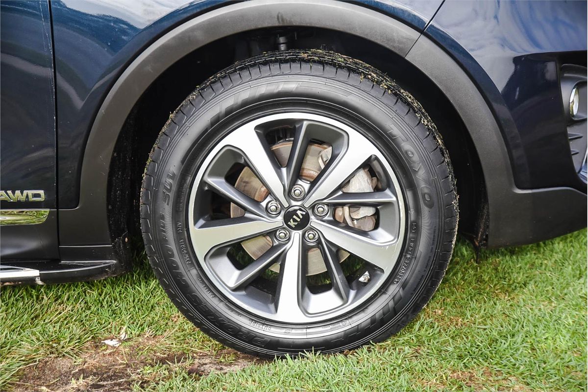 2017 Kia Sorento SLi UM