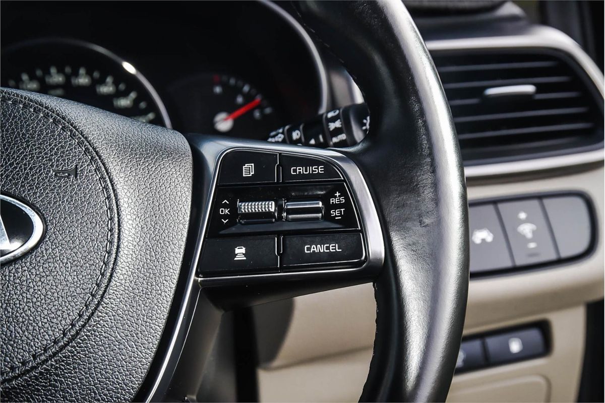 2017 Kia Sorento SLi UM