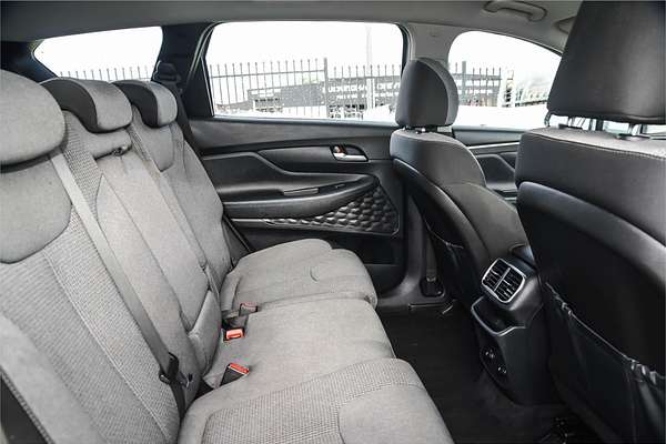2020 Hyundai Santa Fe Active TM.2