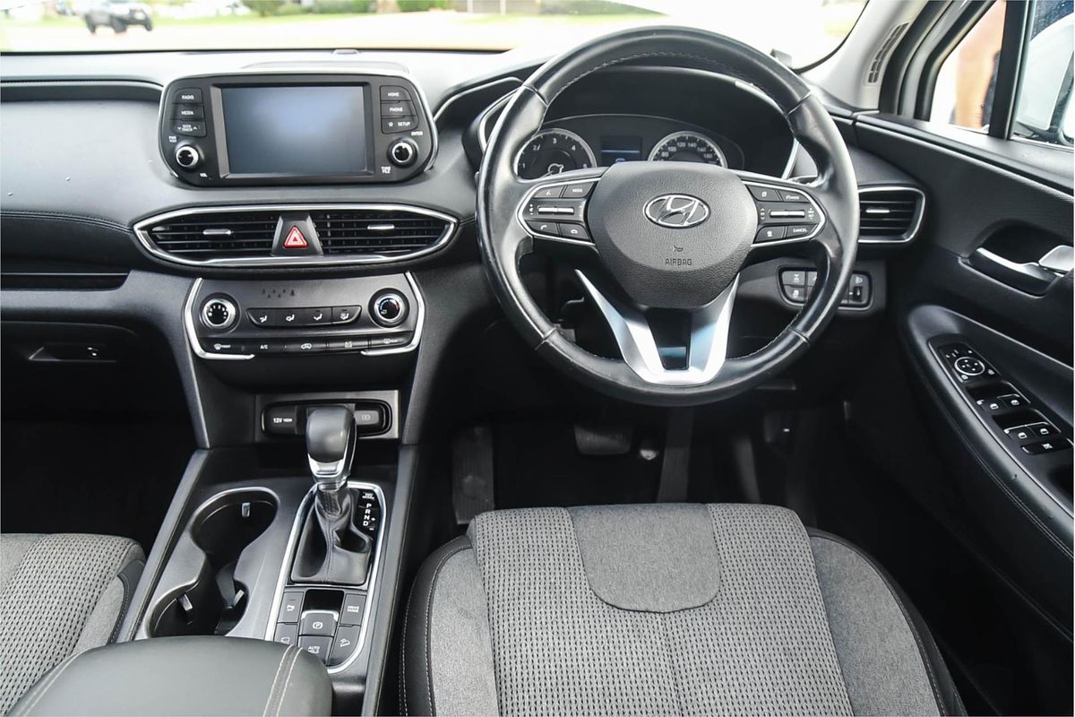 2020 Hyundai Santa Fe Active TM.2