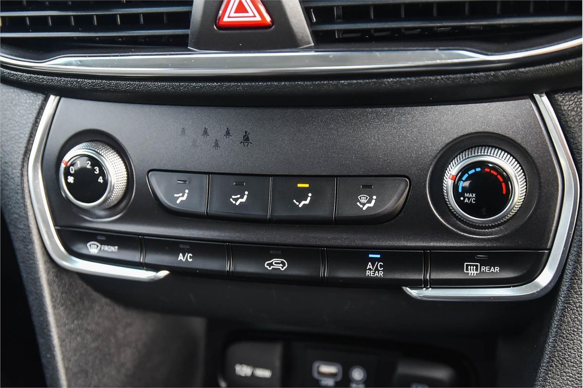 2020 Hyundai Santa Fe Active TM.2