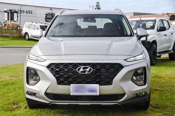 2020 Hyundai Santa Fe Active TM.2