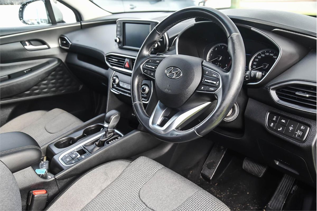 2020 Hyundai Santa Fe Active TM.2