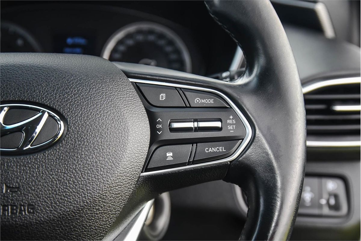 2020 Hyundai Santa Fe Active TM.2