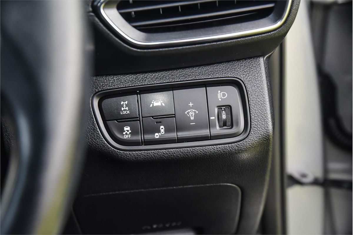 2020 Hyundai Santa Fe Active TM.2