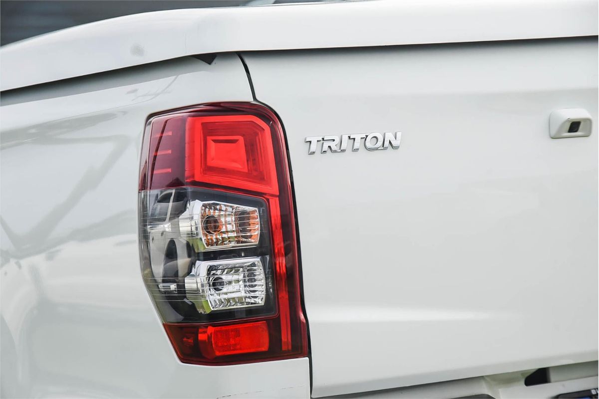 2018 Mitsubishi Triton GLX+ MR 4X4