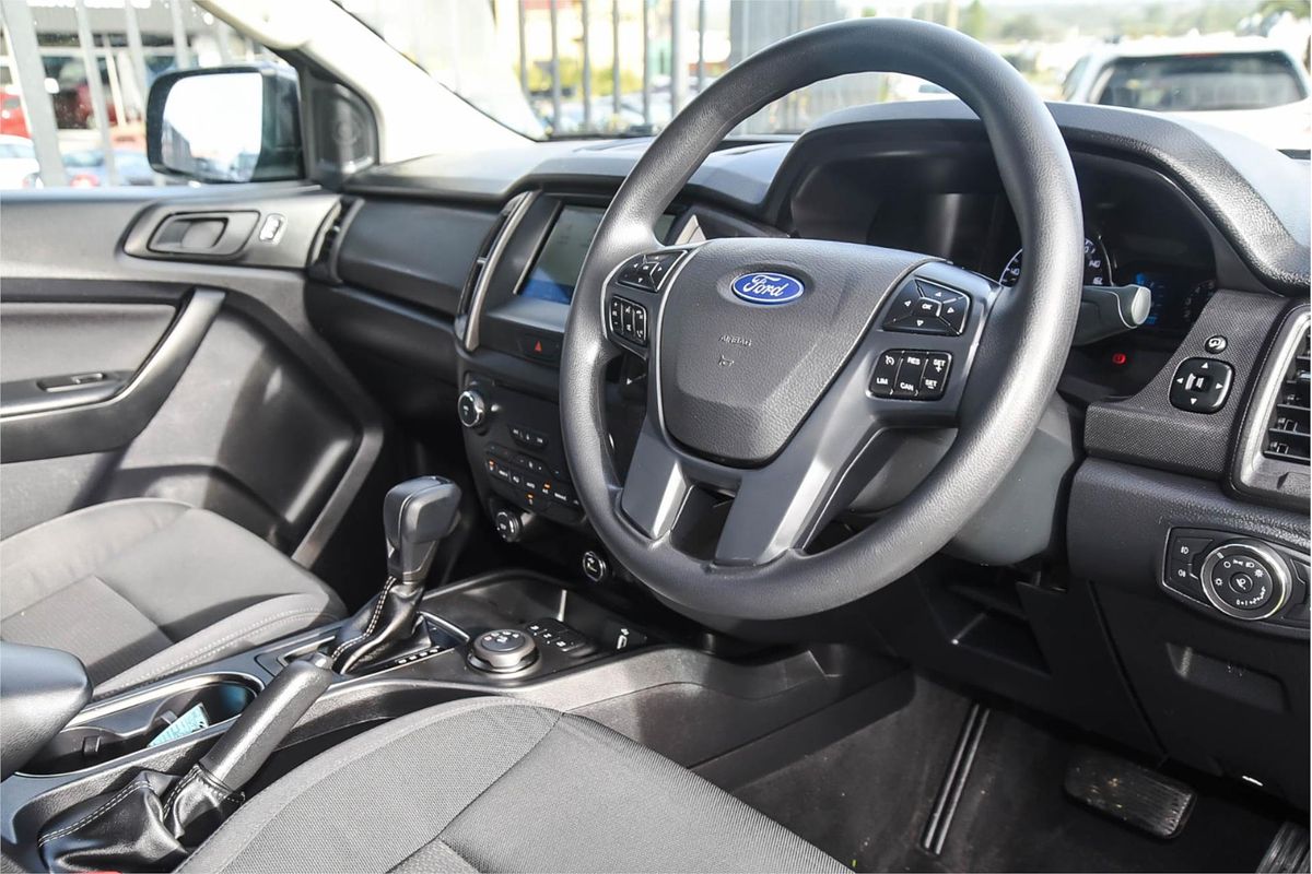 2018 Ford Everest Ambiente UA II 3.2L