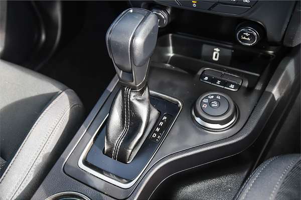 2018 Ford Everest Ambiente UA II 3.2L
