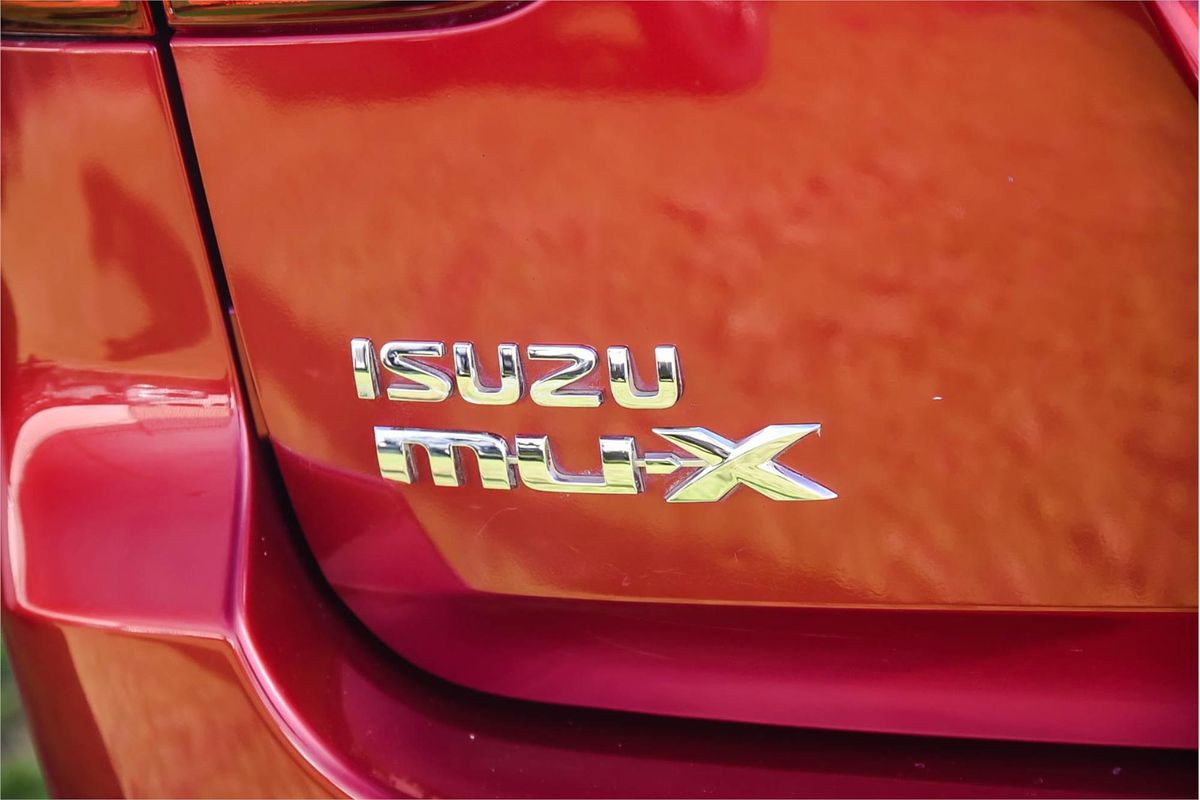 2019 Isuzu MU-X LS-U