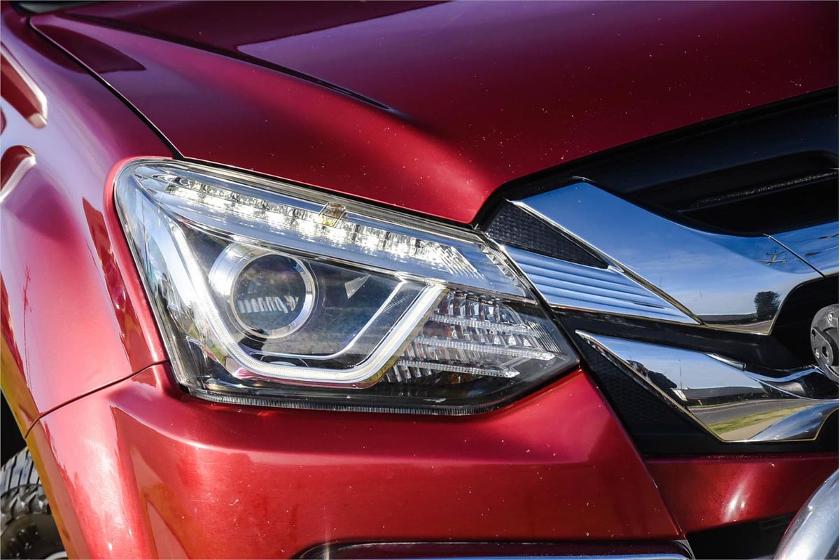2019 Isuzu MU-X LS-U