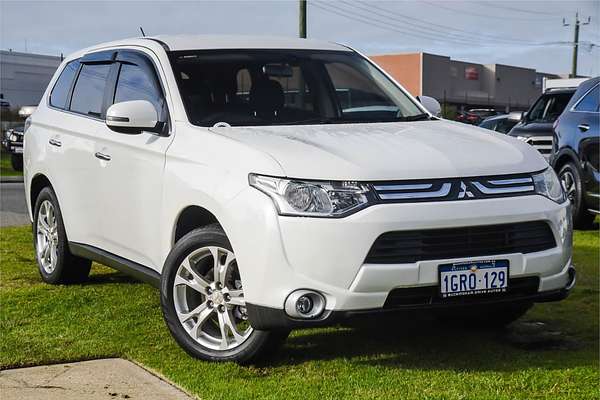 2013 Mitsubishi Outlander Aspire ZJ