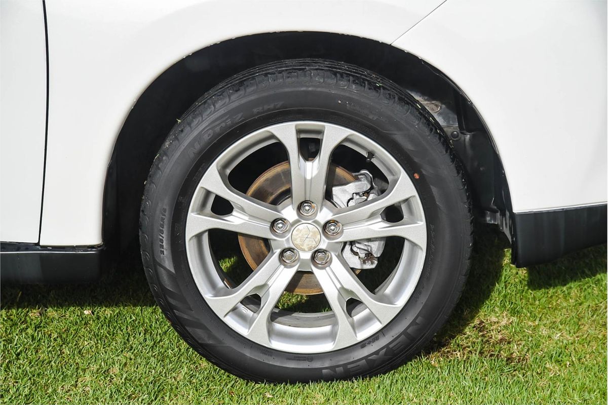 2013 Mitsubishi Outlander Aspire ZJ