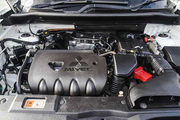 2013 Mitsubishi Outlander Aspire ZJ
