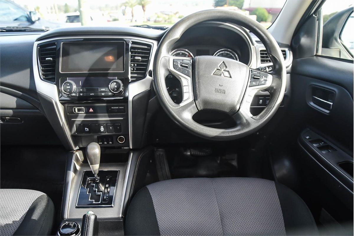 2020 Mitsubishi Triton GLX+ MR 4X4