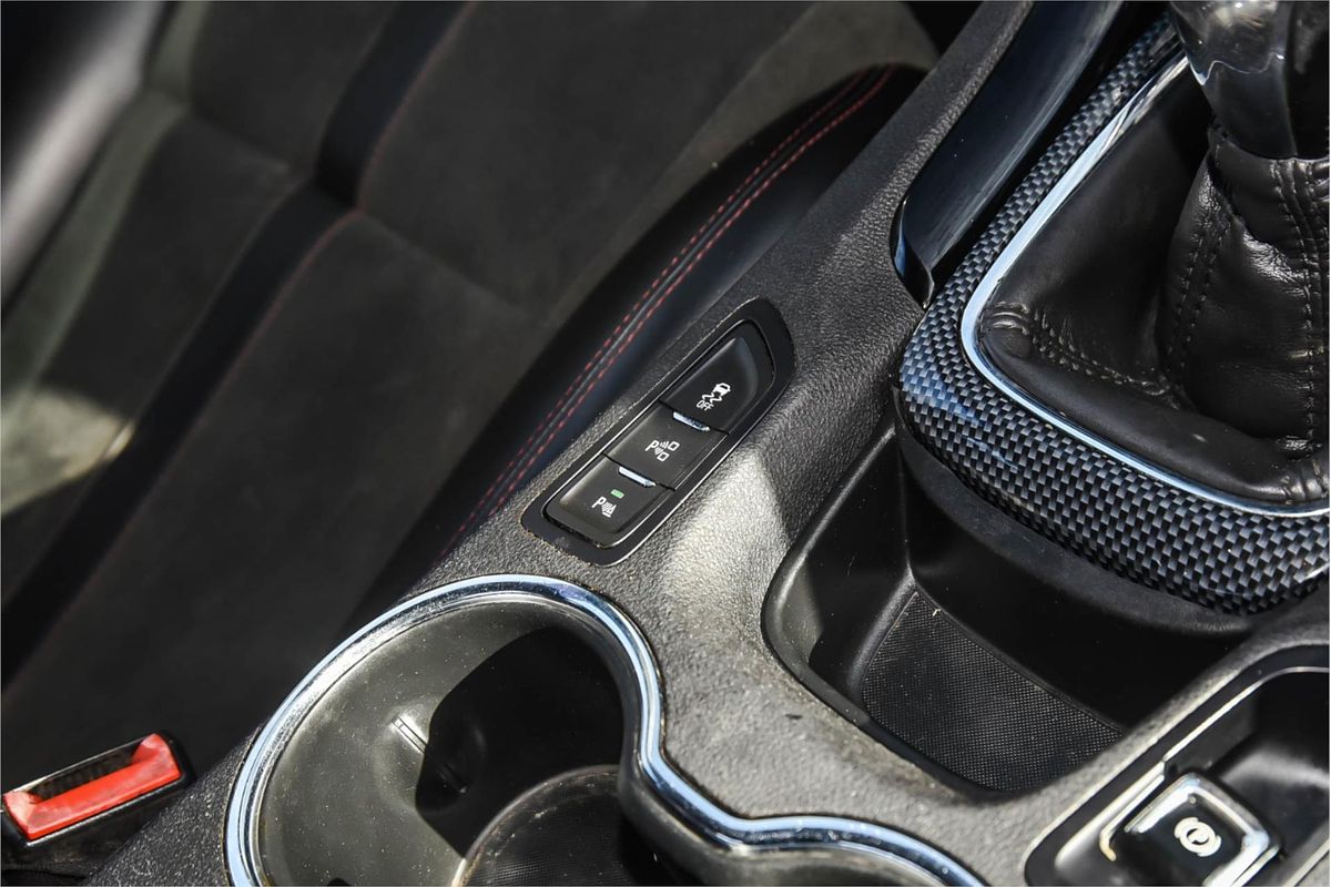 2016 Holden Commodore SV6 Black VF Series II