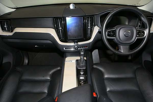 2020 Volvo XC60 T5 Inscription