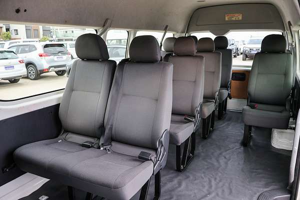 2017 Toyota Hiace Commuter TRH223R