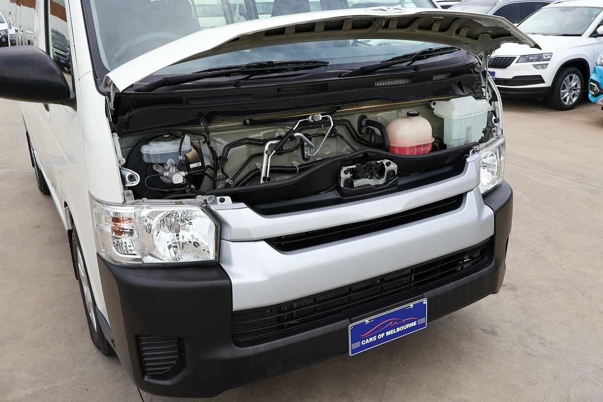 2017 Toyota Hiace Commuter TRH223R