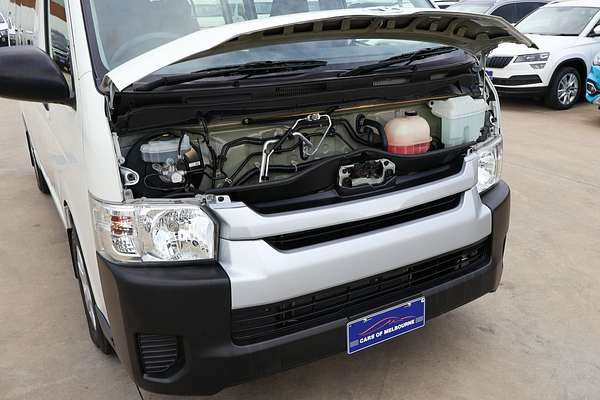 2017 Toyota Hiace Commuter TRH223R