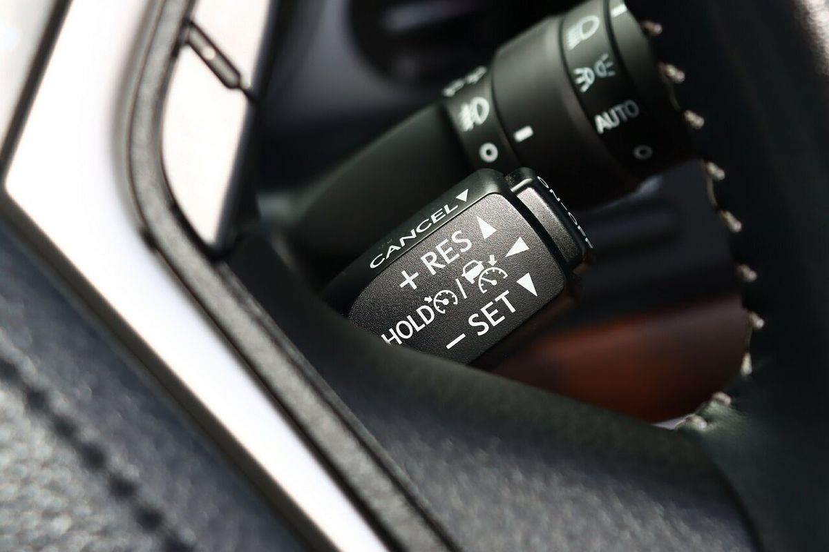 2019 Toyota Landcruiser Sahara VDJ200R