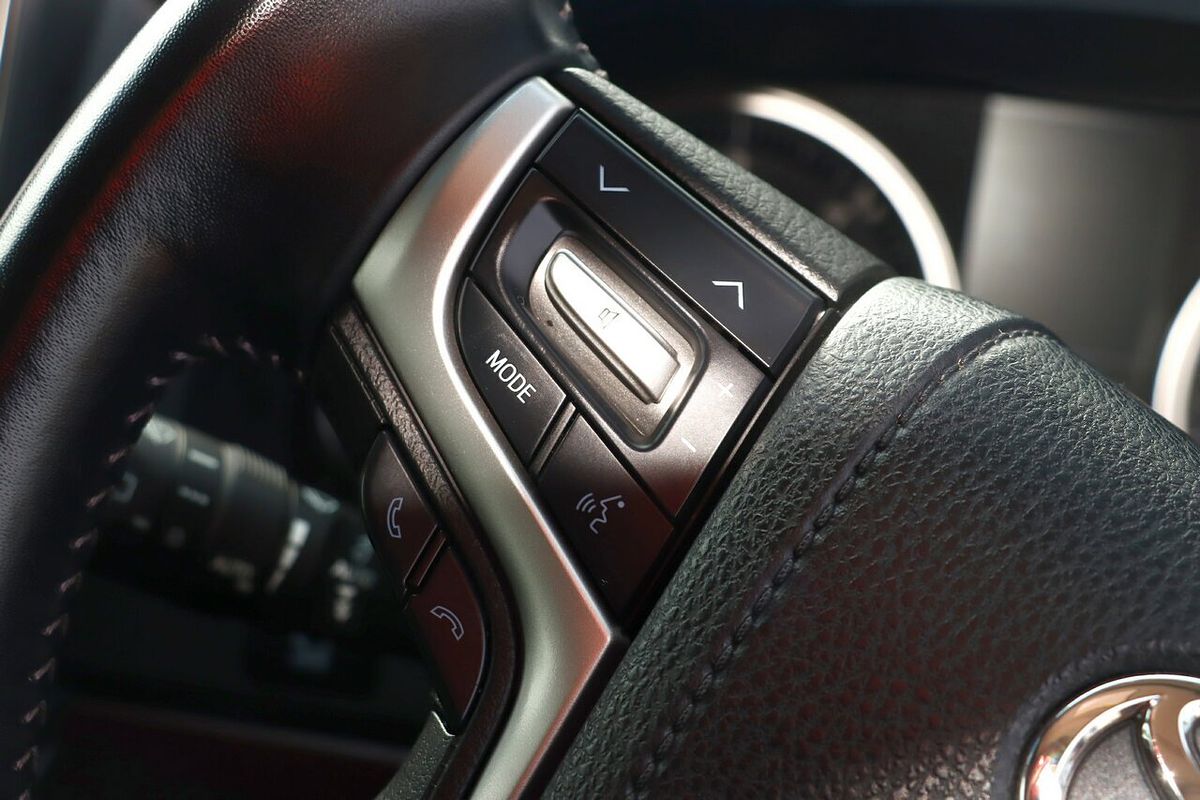 2019 Toyota Landcruiser Sahara VDJ200R