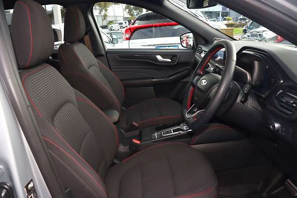 2022 Ford Escape ST-Line ZH