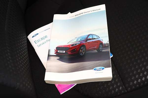 2022 Ford Escape ST-Line ZH