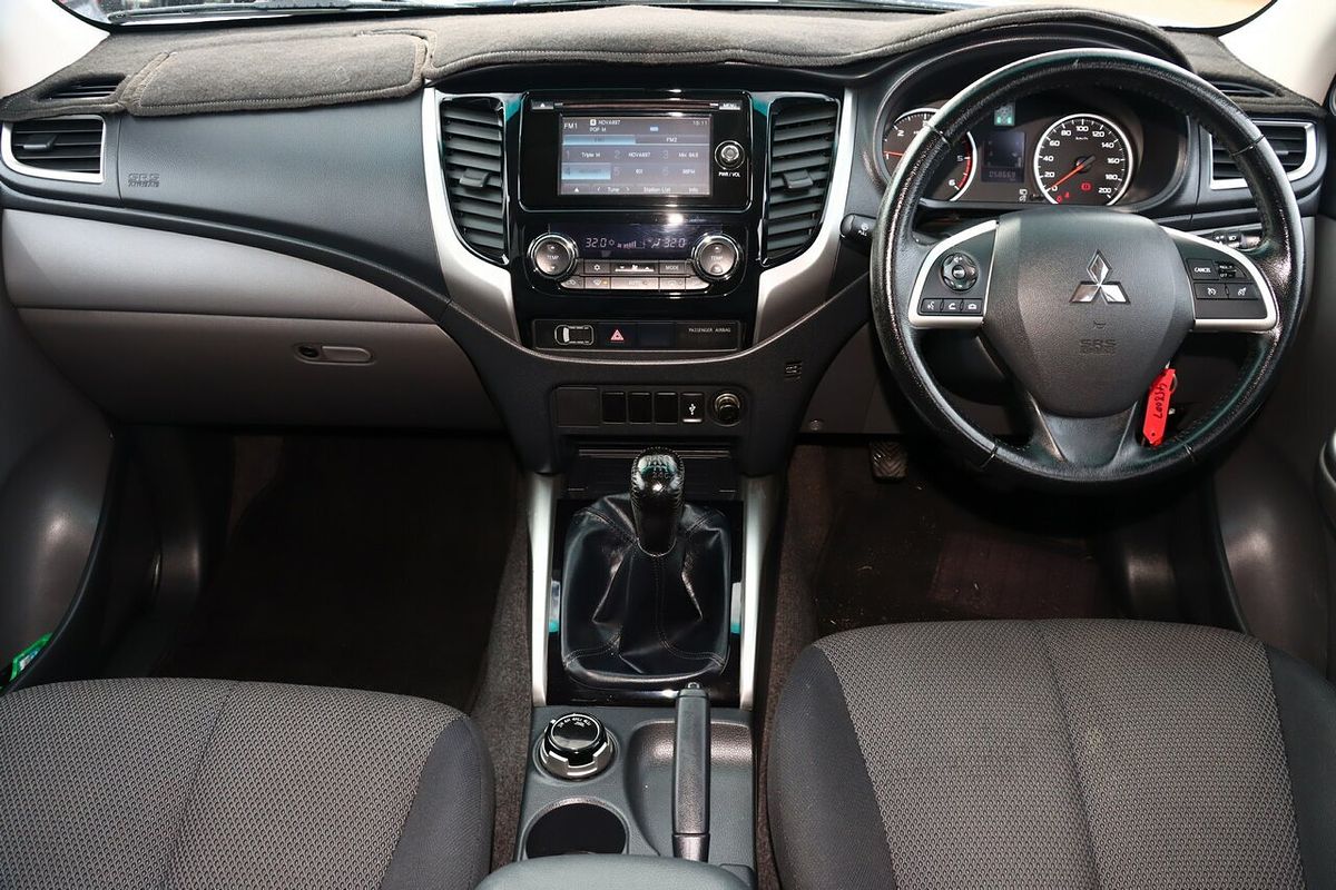 2015 Mitsubishi Triton GLS MQ 4X4