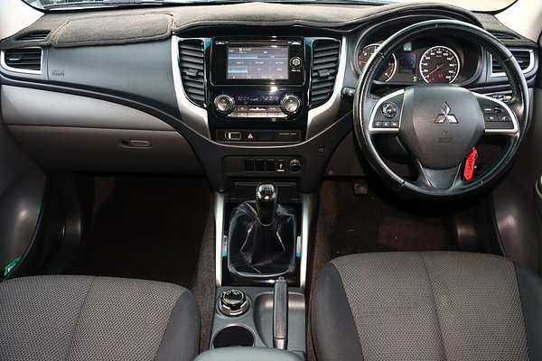 2015 Mitsubishi Triton GLS MQ 4X4