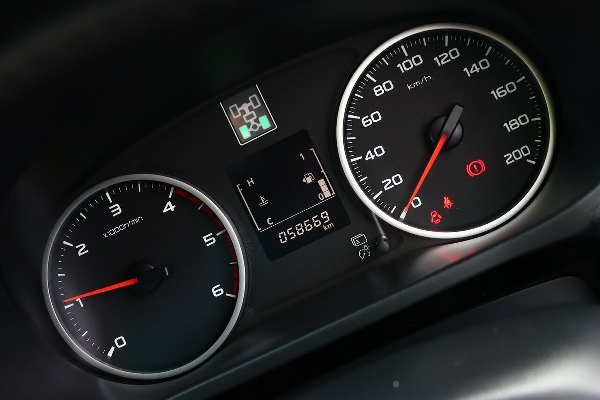 2015 Mitsubishi Triton GLS MQ 4X4