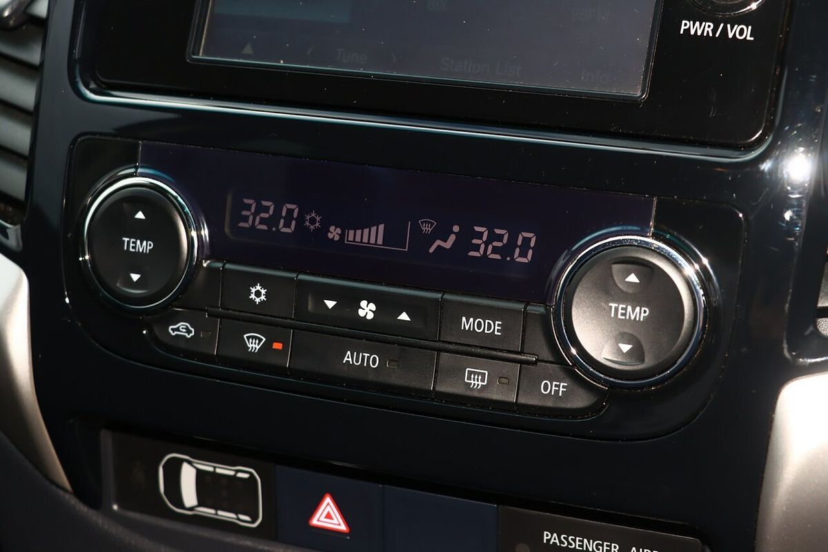 2015 Mitsubishi Triton GLS MQ 4X4